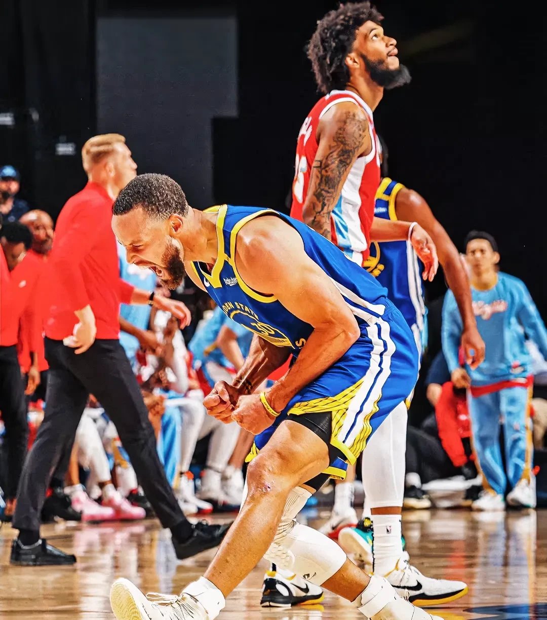 开云体育平台APP-包含勇士主场擒灰熊,在西部扩大领先的词条