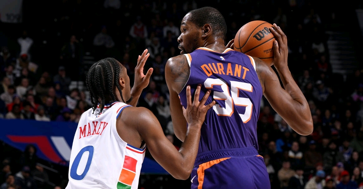 快船主场力克76人，保持不败