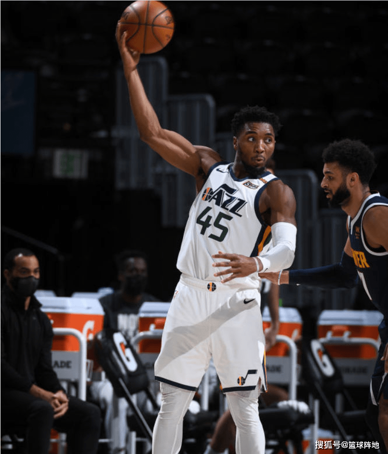 开云体育入口-澳大利亚男篮险胜立陶宛男篮，波特打破历史纪录的简单介绍