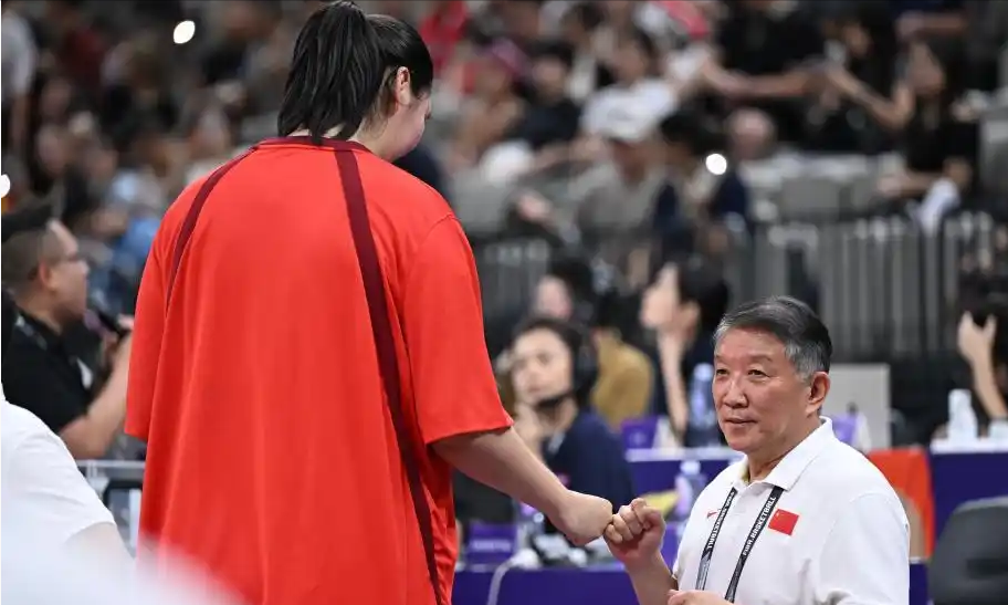 中国队险胜日本队，马琳关键制胜