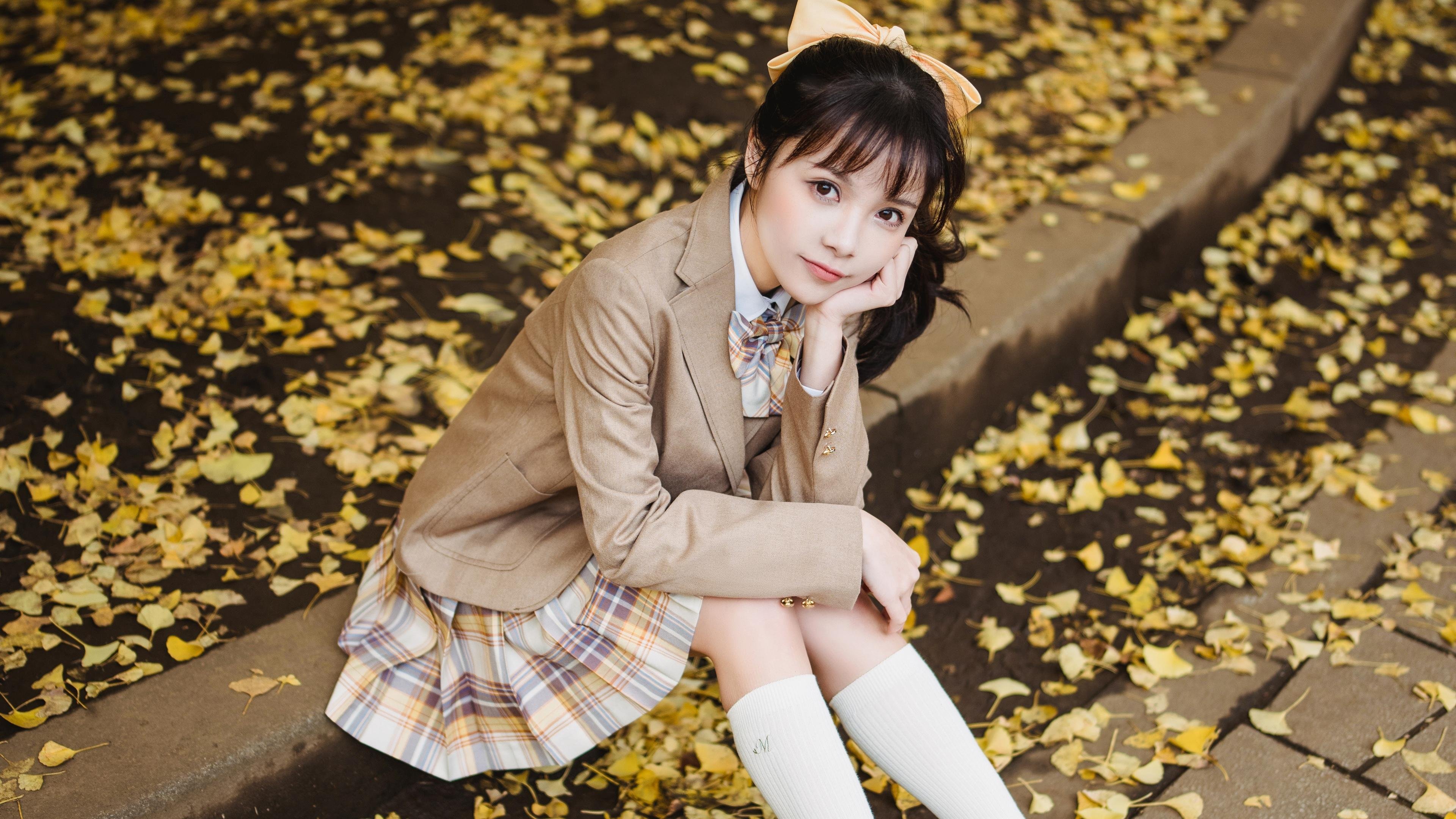 开云下载-NBA双线战报，灰熊对阵太阳鏖战，东契奇完美发挥领风骚