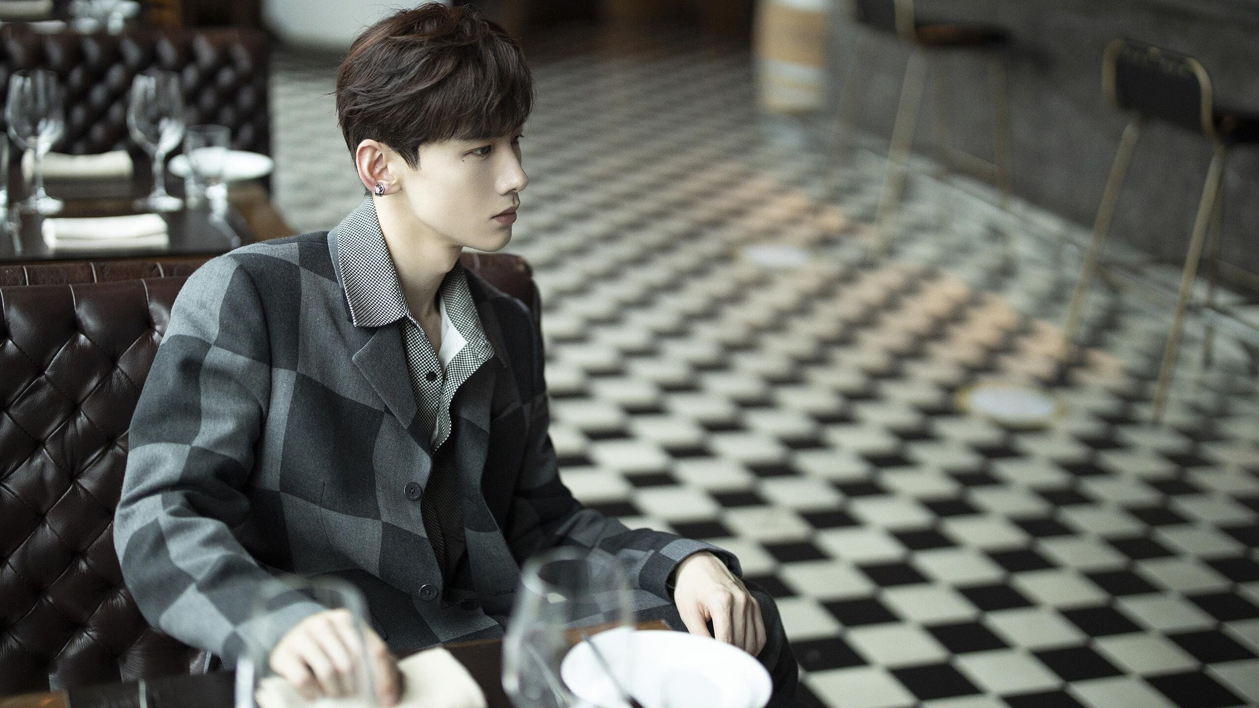 开云平台-广东队决胜局力克公牛，班凯罗巨星风采定乾坤