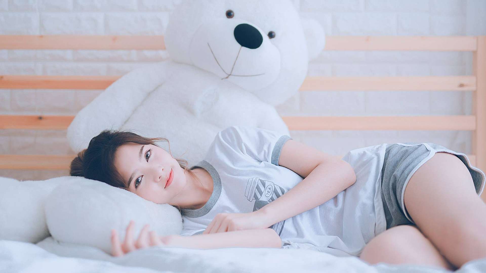 开云体育在线-燃爆全场！迪亚斯独造三球导演逆转，皇家社会让二追三惊魂马赛