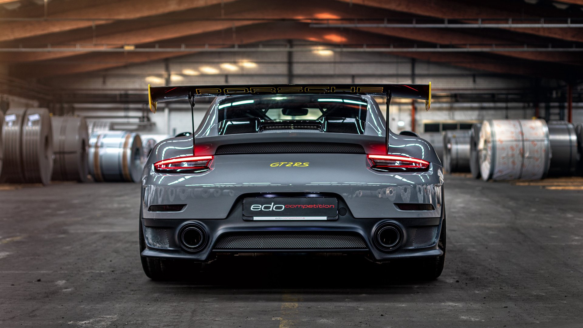 阿劳霍爆发!芬兰提前终结悬念,乌克兰足球在荣耀与悲情之间