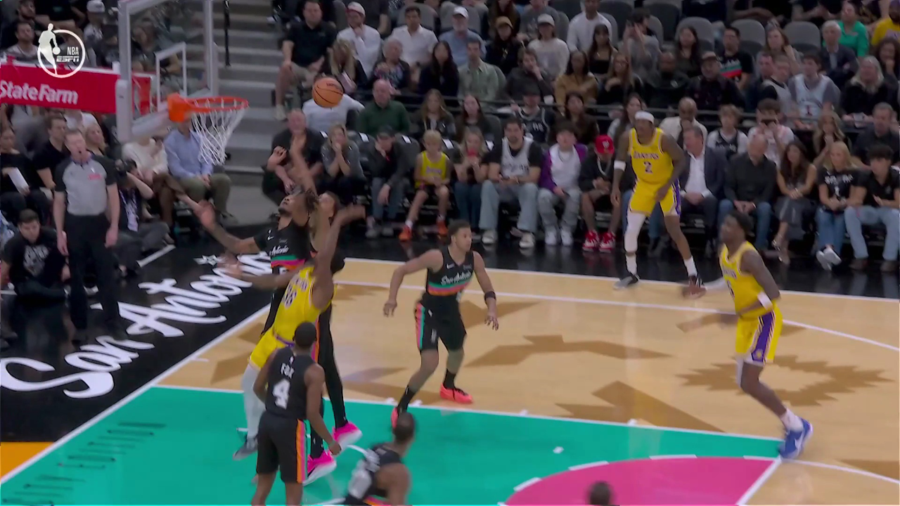 猛龙险胜湖人,班凯罗主宰比赛走向 猛龙险胜湖人,班凯罗主宰比赛走向